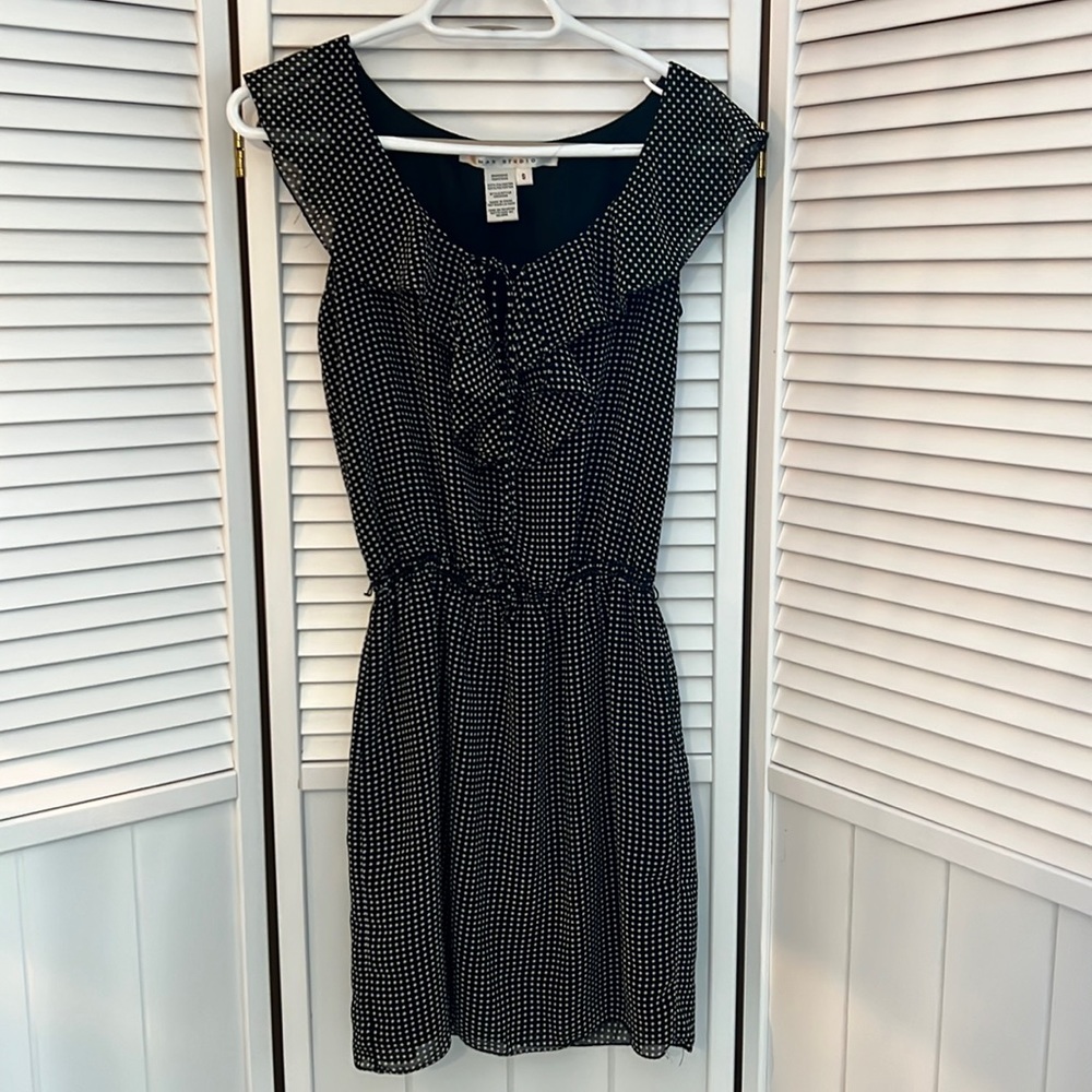 max studio dress